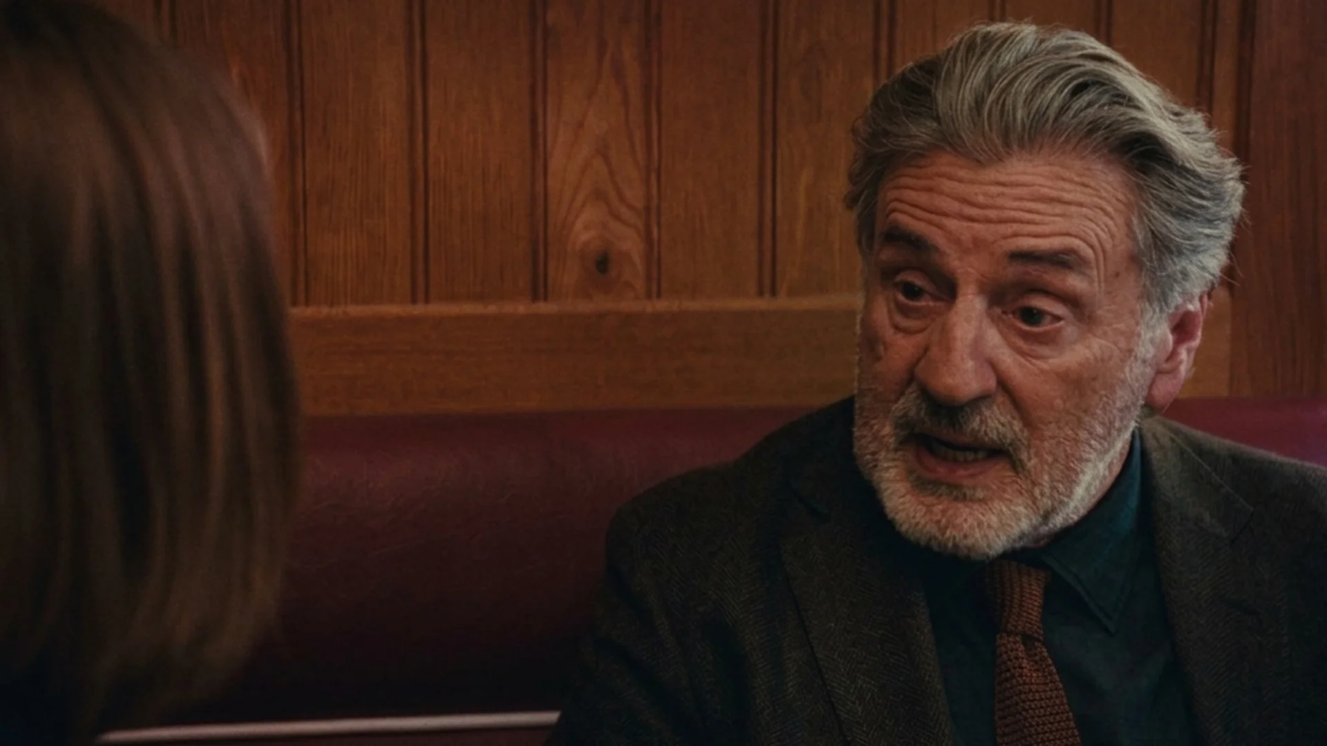 Jodie Foster as Lilian Steiner and Daniel Auteuil as Gabriel in a restaurant booth in A Private Life