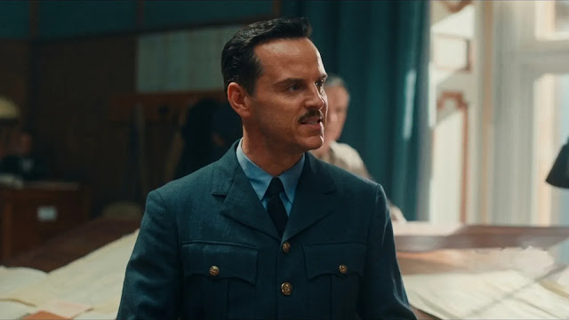 James Stagg (Andrew Scott) in RAF uniform in the forecasting room